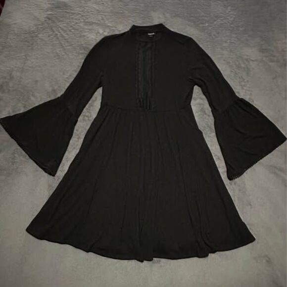 Torrid Plus Size Women’s Black Mini Jersey Mock Neck Skater Dress W/ Pockets!!! - Picture 1 of 10